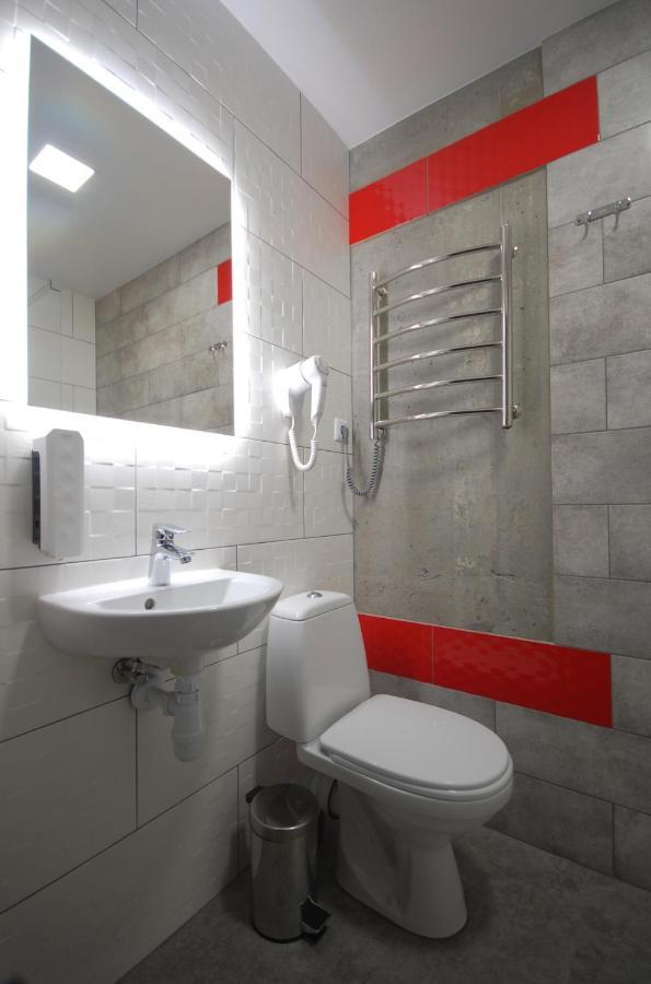 לבוב Cubby Hotel מראה חיצוני תמונה