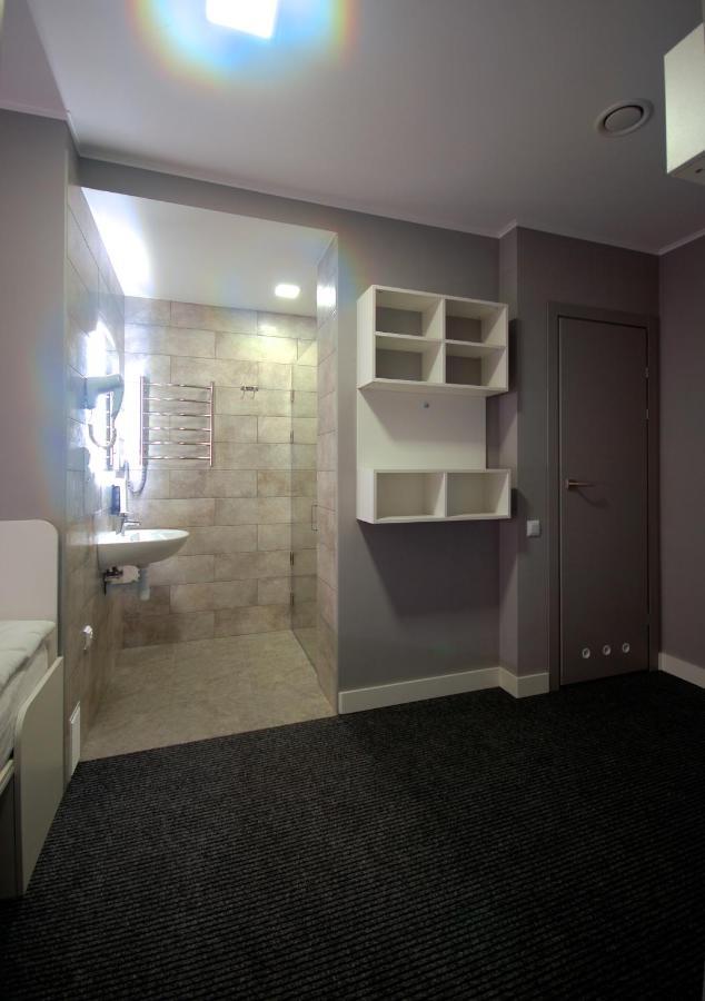 לבוב Cubby Hotel מראה חיצוני תמונה